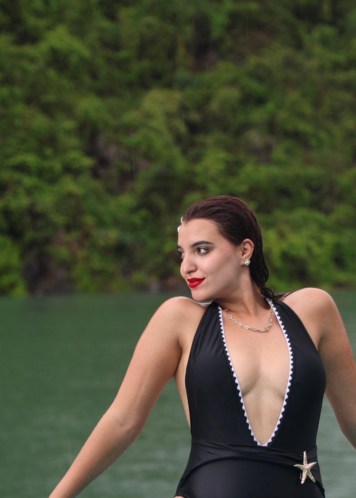 Nouha 28 – high-class Phuket escort for business dinners