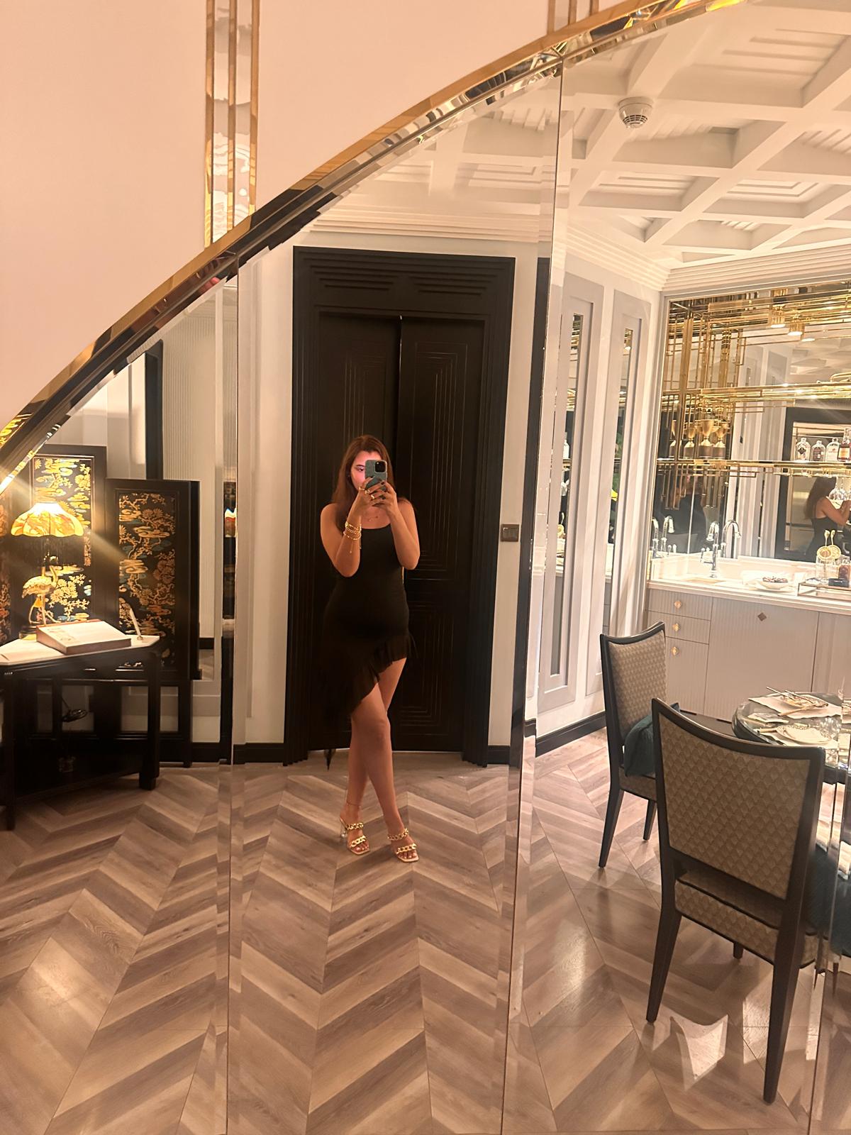 Nouha 28 – elegant Phuket escort for romantic dates and exclusive VIP experiences